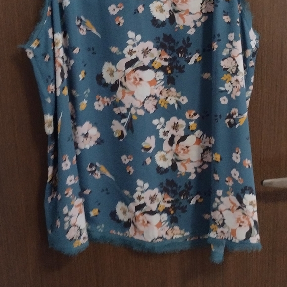 Torrid - Picture 4 of 4